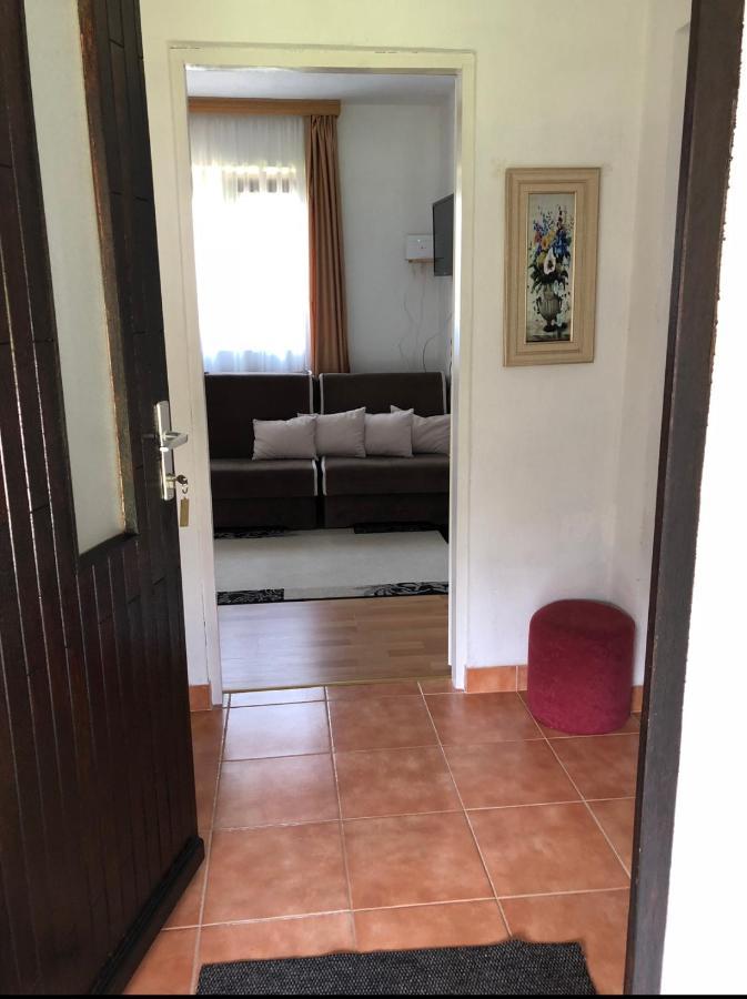 Apartman Jezerce 71 Plitvička Jezera Buitenkant foto