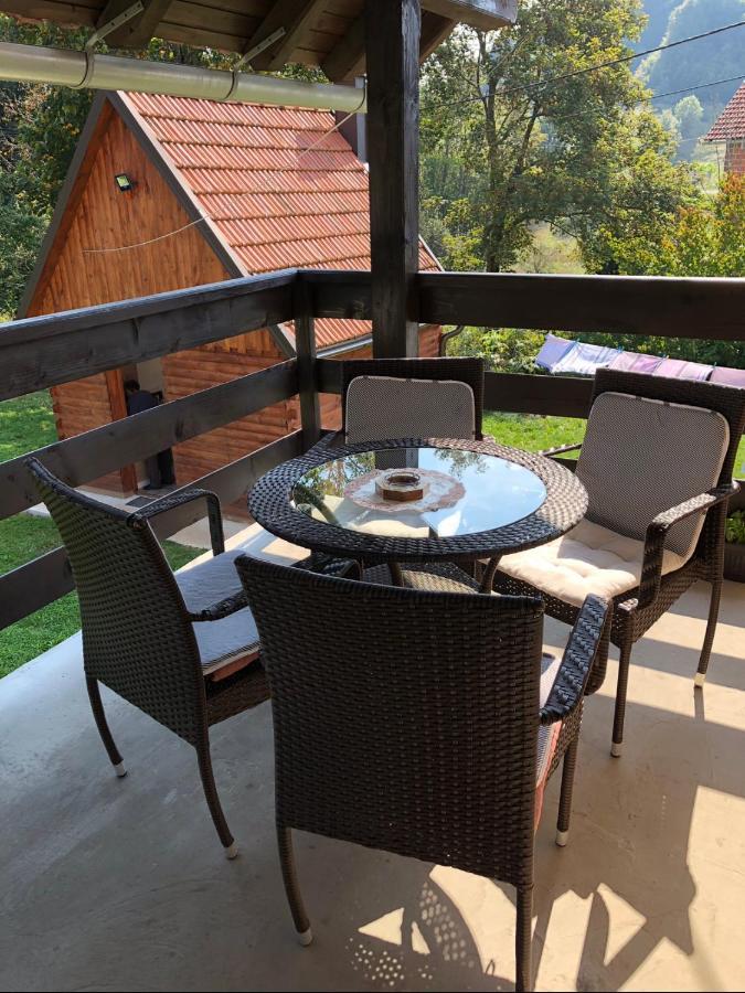 Apartman Jezerce 71 Appartement Buitenkant foto