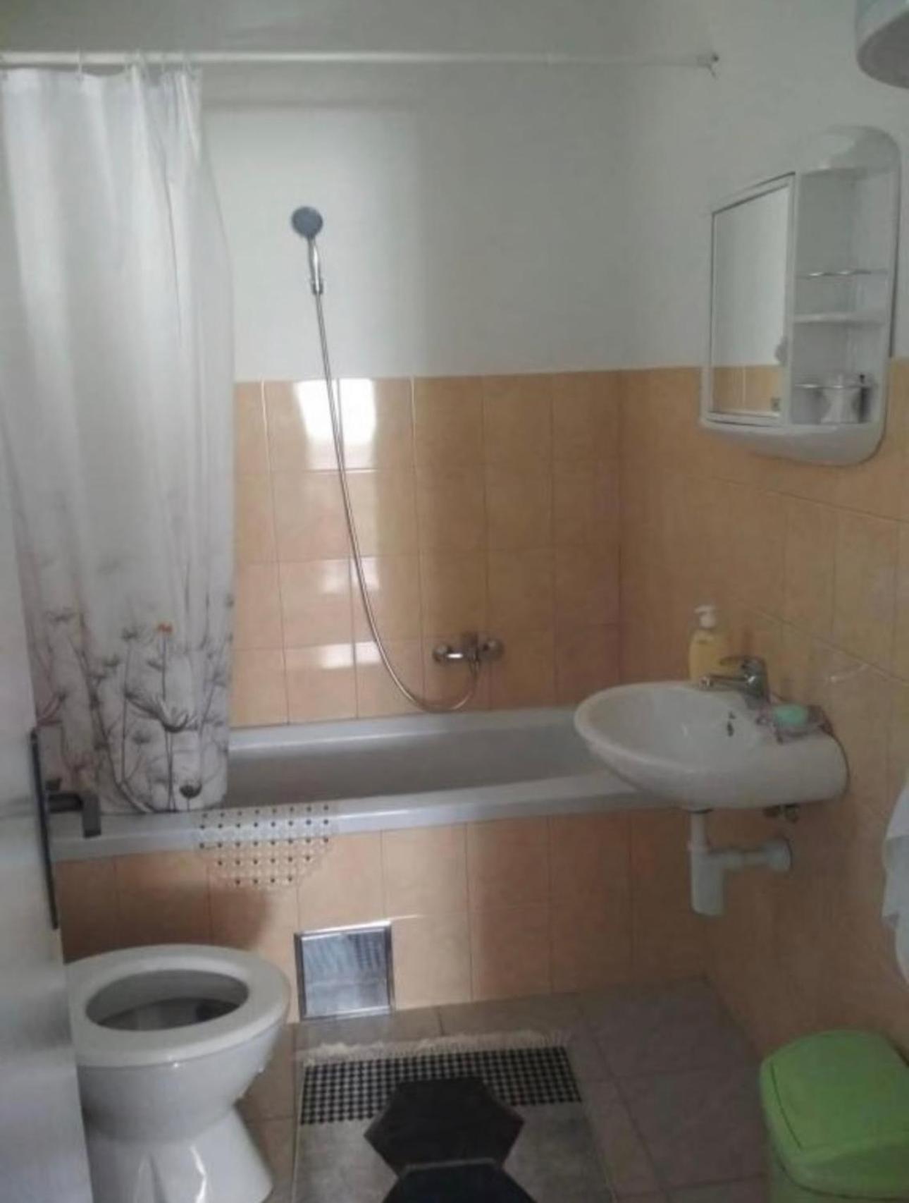 Apartman Jezerce 71 Appartement Buitenkant foto