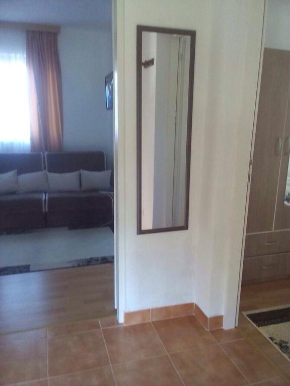 Apartman Jezerce 71 Appartement Buitenkant foto