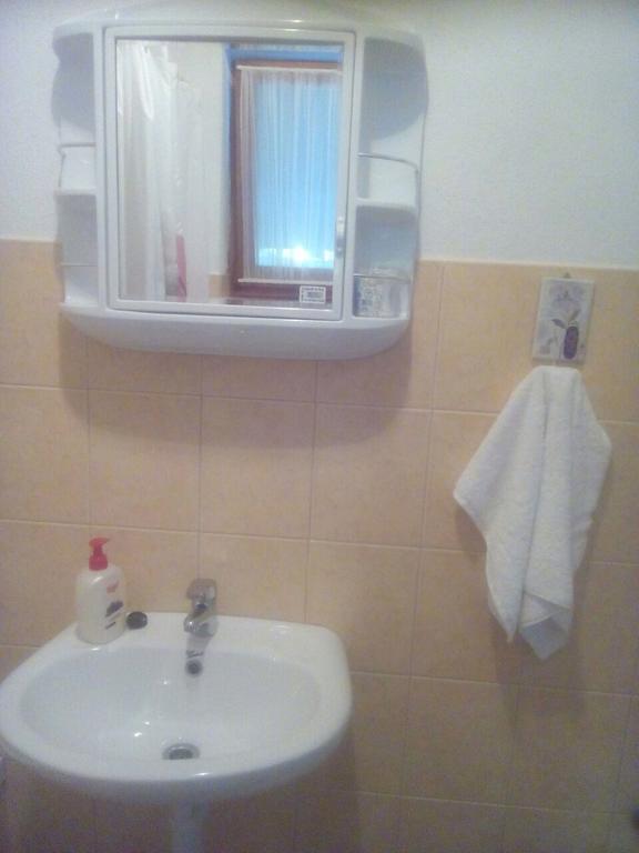 Apartman Jezerce 71 Appartement Buitenkant foto