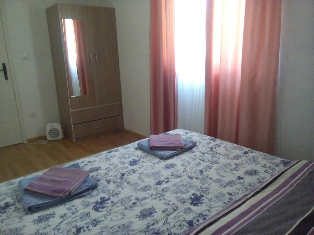 Apartman Jezerce 71 Appartement Buitenkant foto